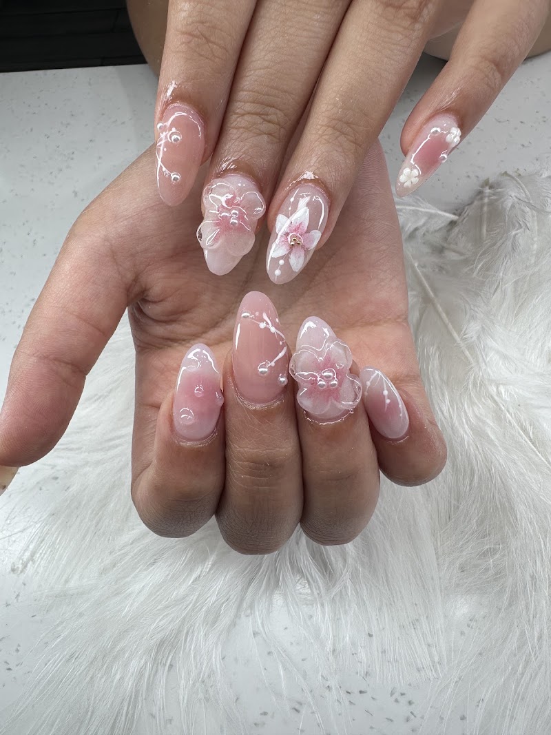 3D Nail Art at Ann’s Beauty House LLC in Chicago