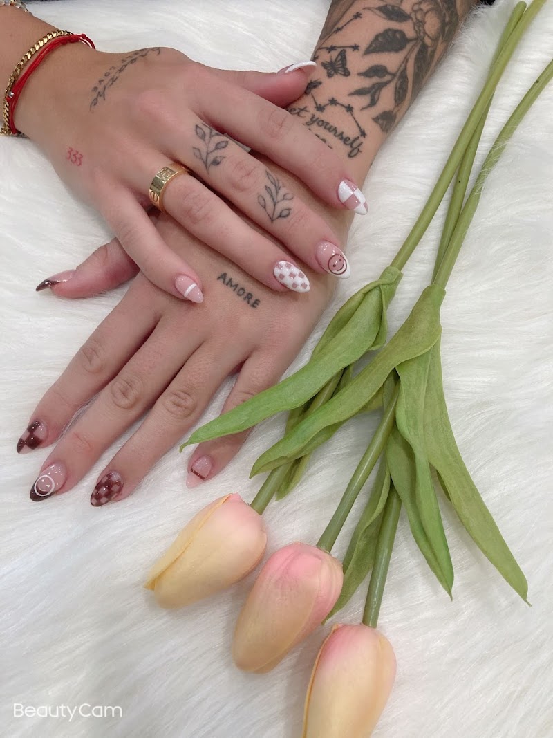 Boho Nails nail design by Island Diva Nail Spa in New York