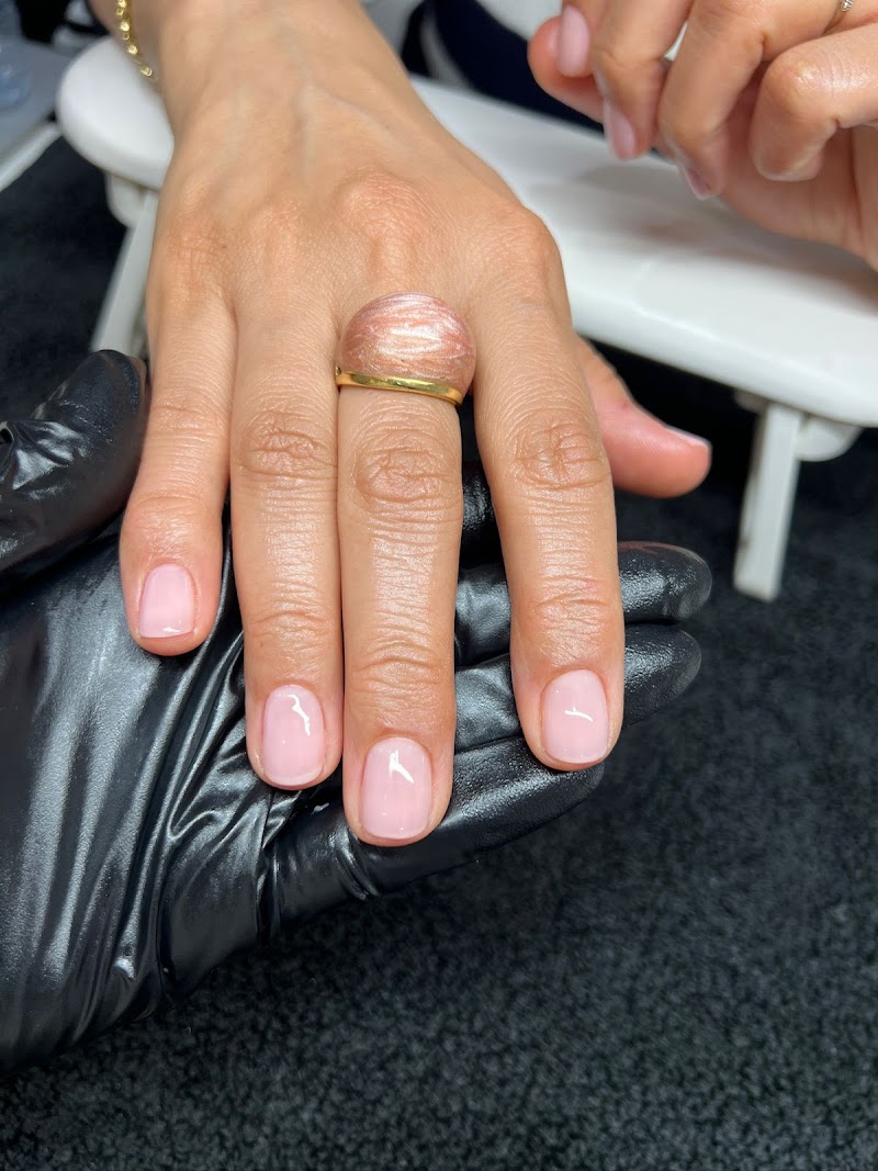 Wedding Nails nail design by Nails by Georgia Ivanova in London