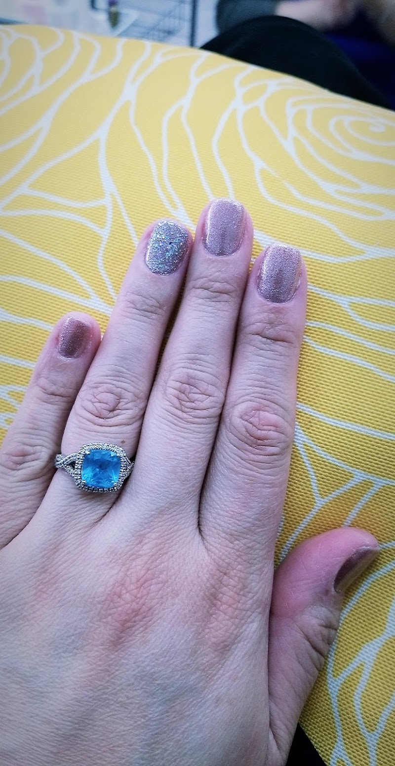 Coastal Nails nail design by Bella Nails in Los Angeles