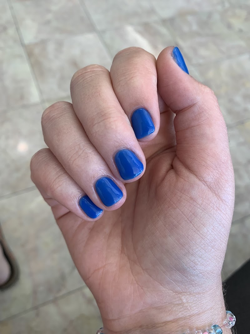 Coastal Nails nail design by Bella Nails in Los Angeles