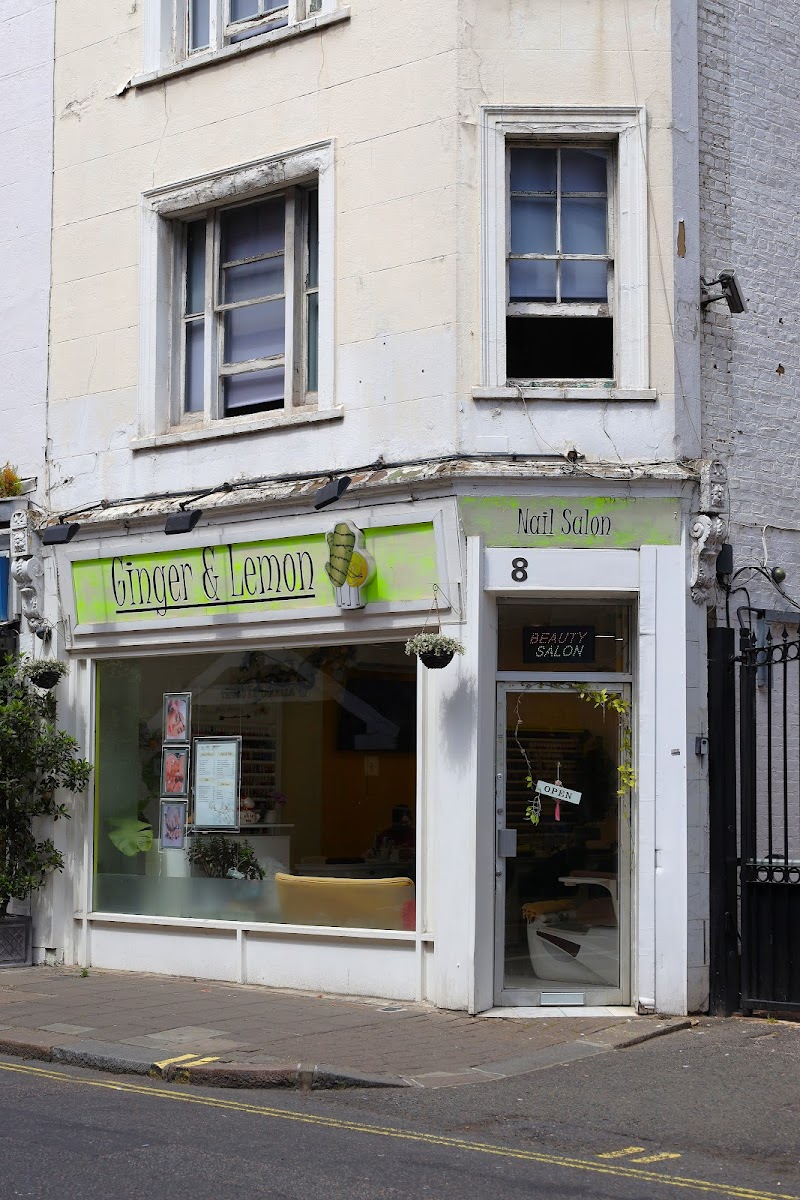 Nail Salon at Ginger & Lemon Beauty Salon Queensway in London