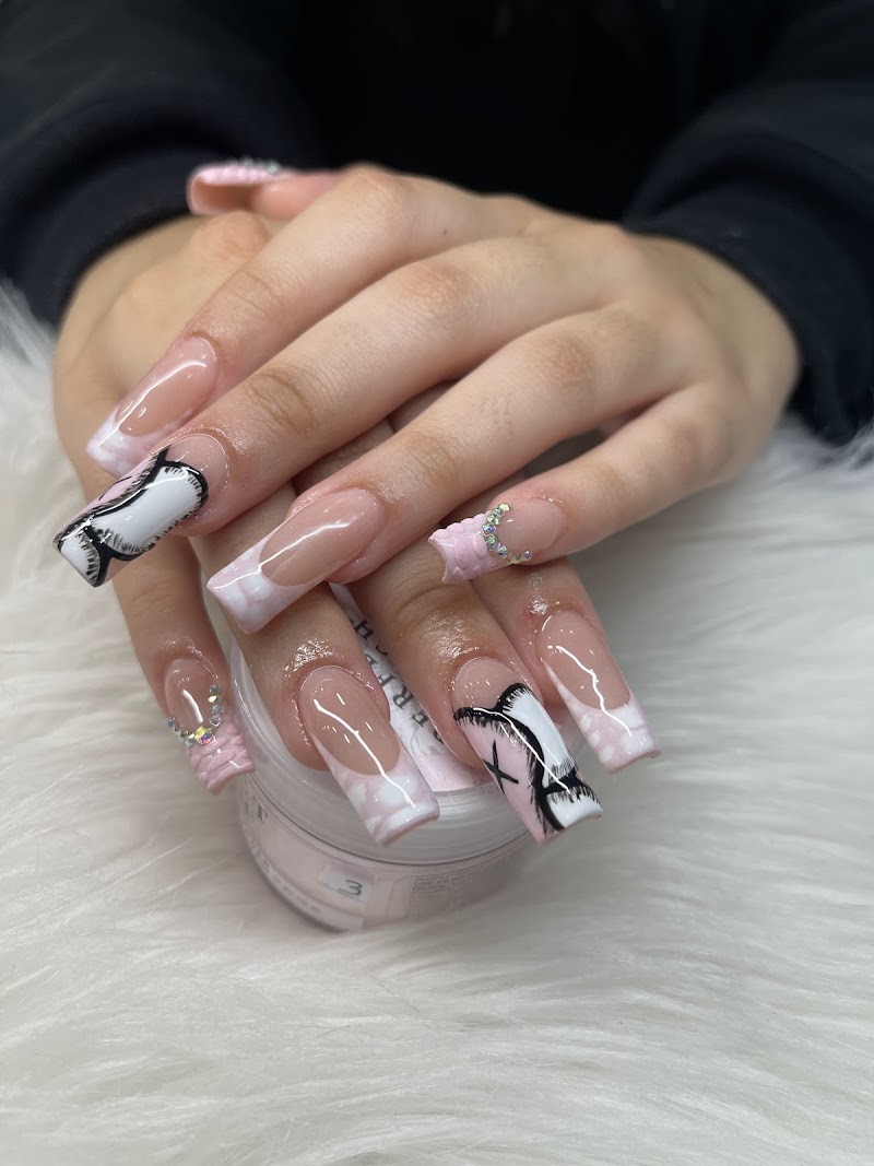 Maranatha Beauty Nails Salon - Nail Salon in New York