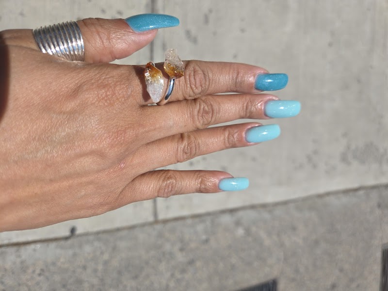 Ombré at Honey Nails Salon in New York