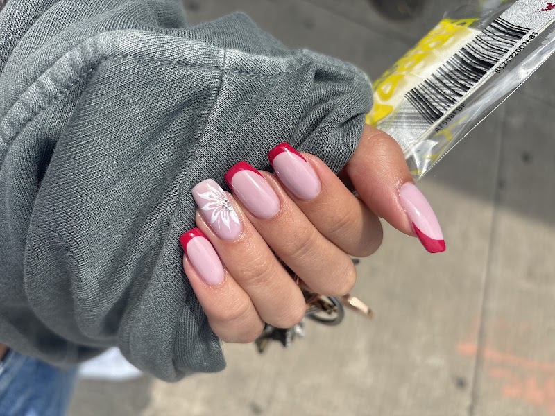 Nail Art at Didinailsny Russian Manicure in New York