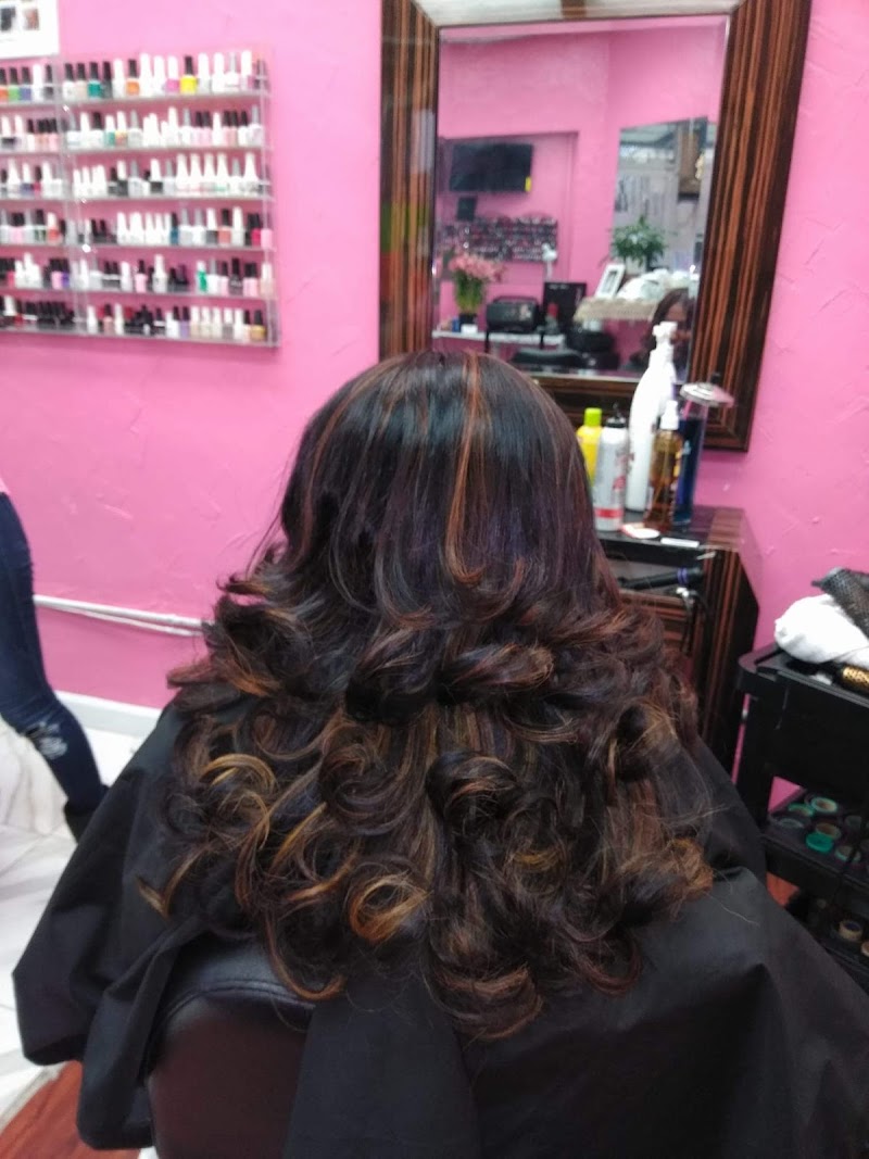 Summer Nails nail design by N&D Hair and Nail in New York