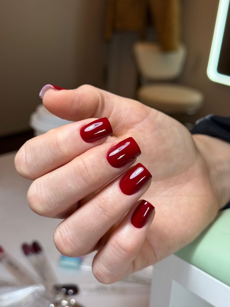 Oval Nails nail design by OZY Nails