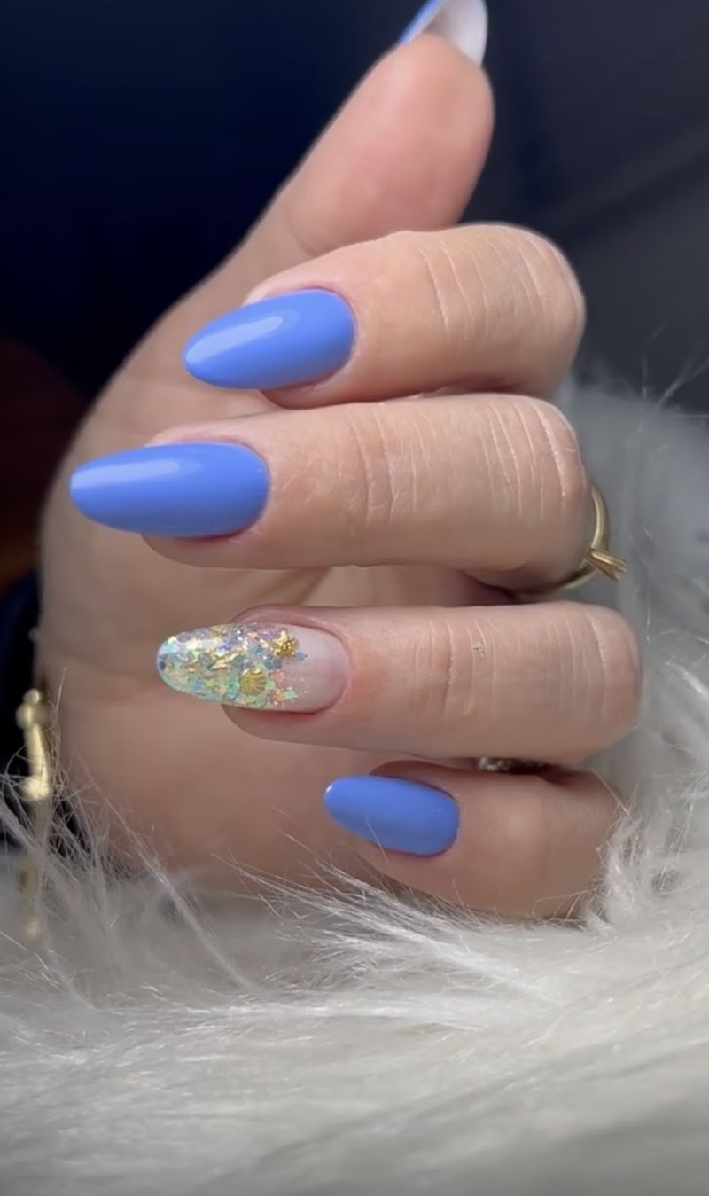 Oval Nails nail design by Nails_Burbank 💅