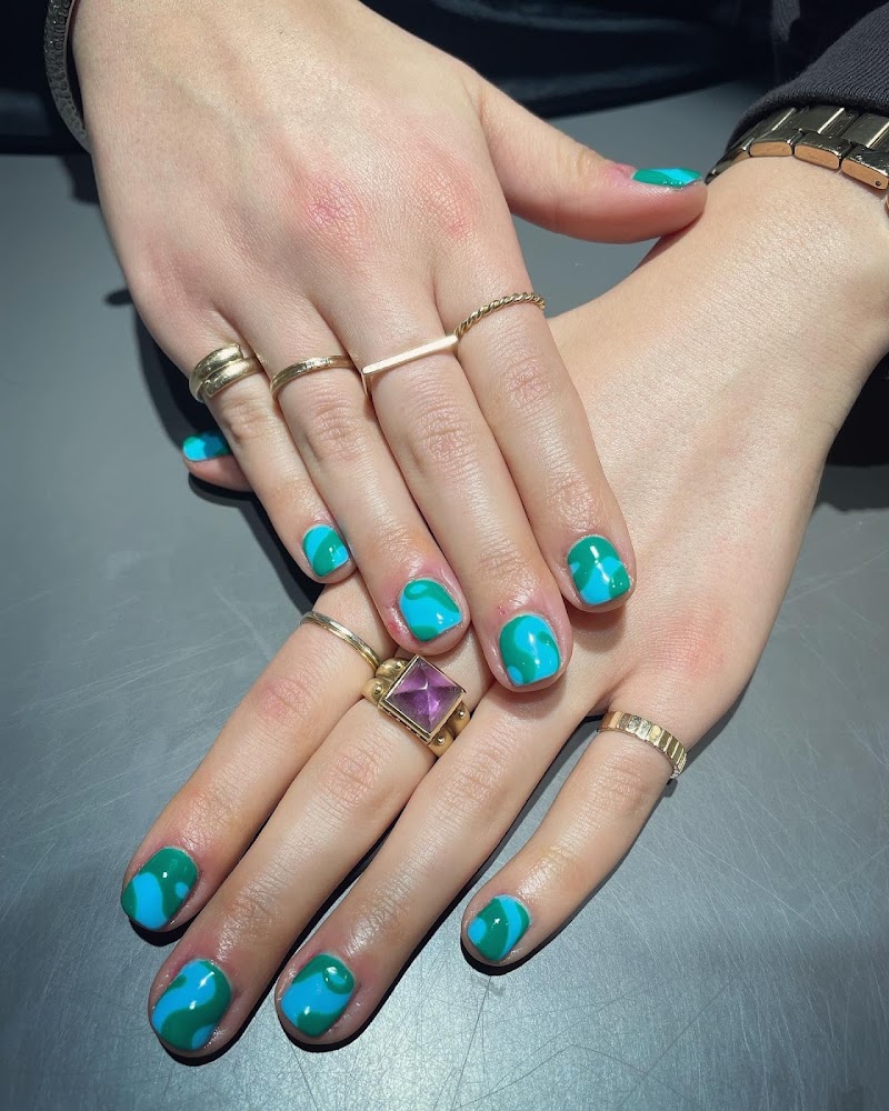 Marble Nails nail design by Ainslie Beauty Lounge in New York