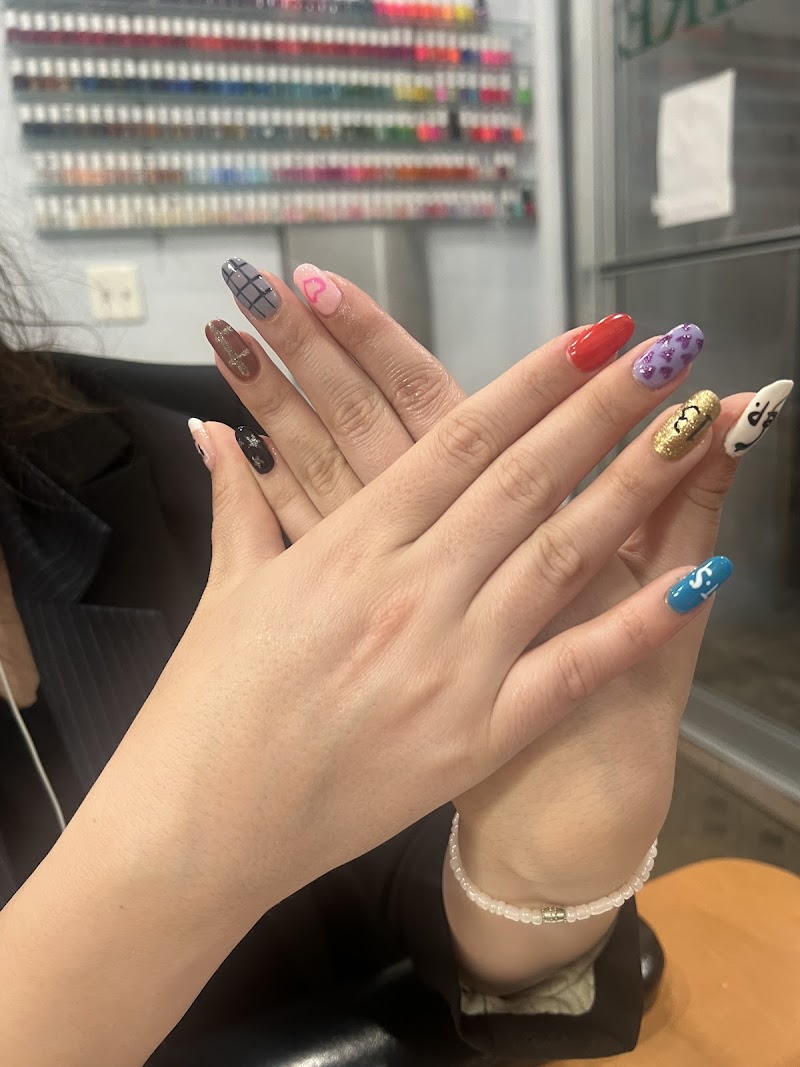 Nail Art at Flaire Nails in New York