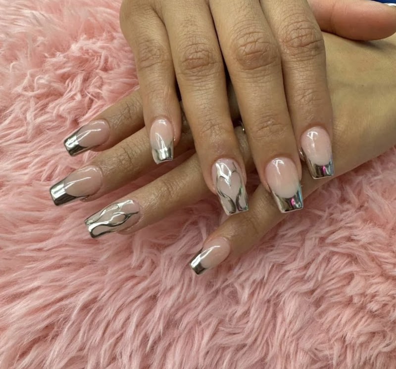 Bridal Nails nail design by Shiny Nails By Yolis in New York