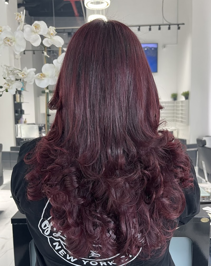 French Tip Nails nail design by Alejandro Labrador Beauty in New York