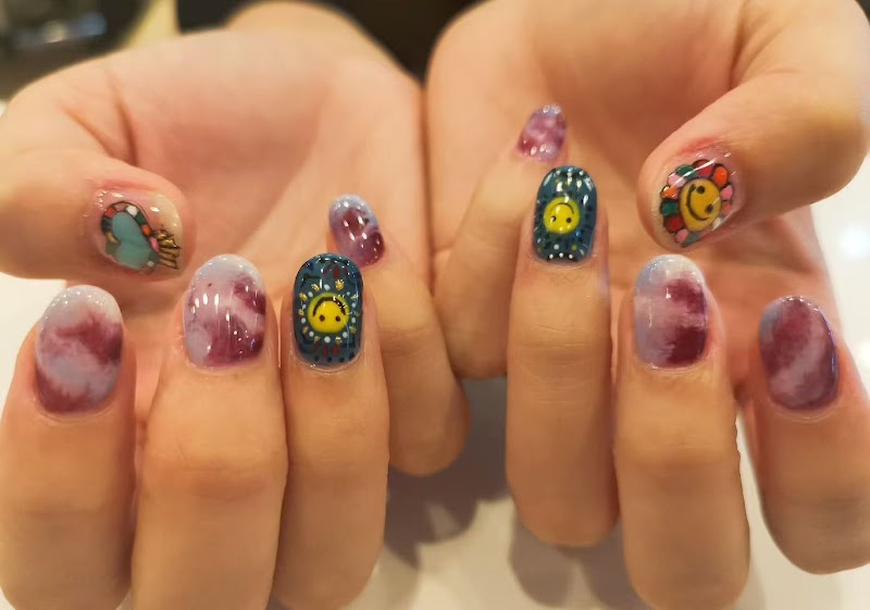 Stiletto Nails nail design by Fashion spa in New York