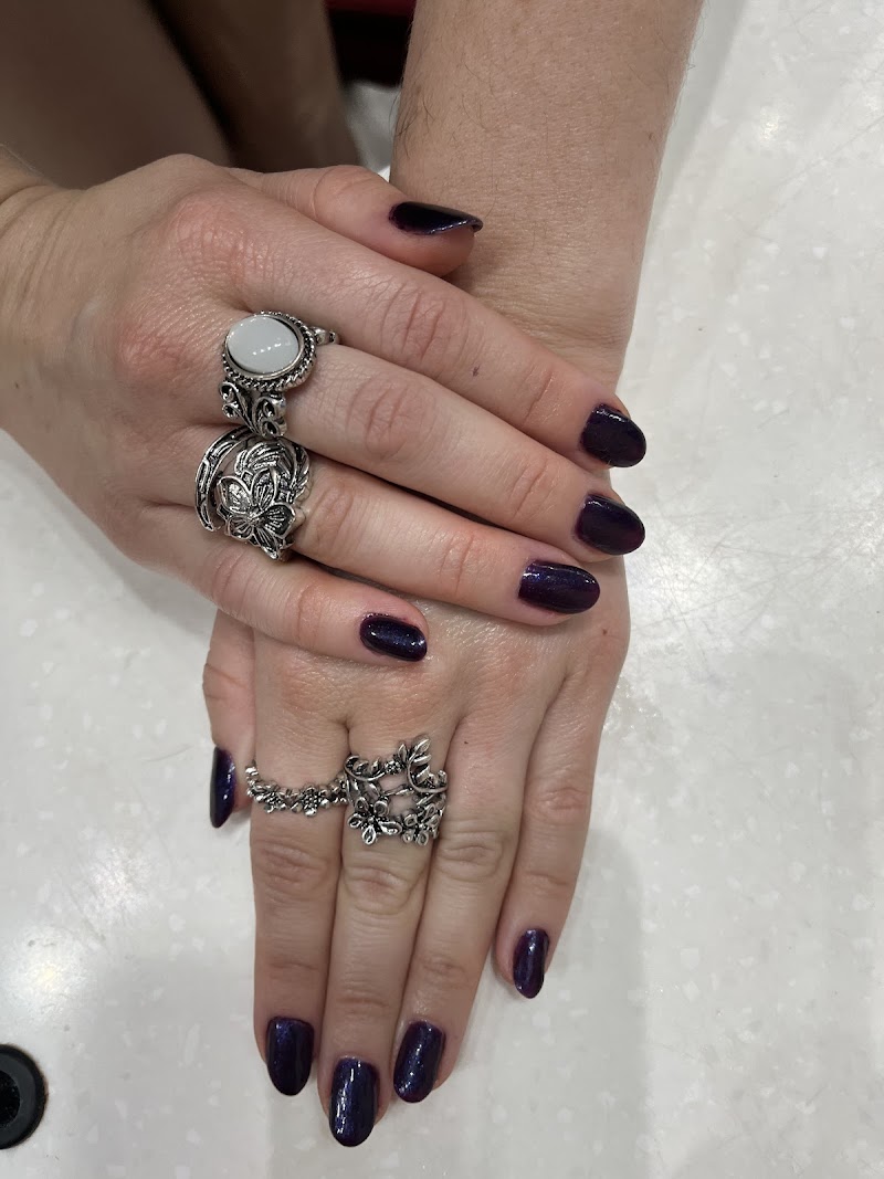 Square Nails nail design by Deluxe Nail Bar & Spa in Los Angeles