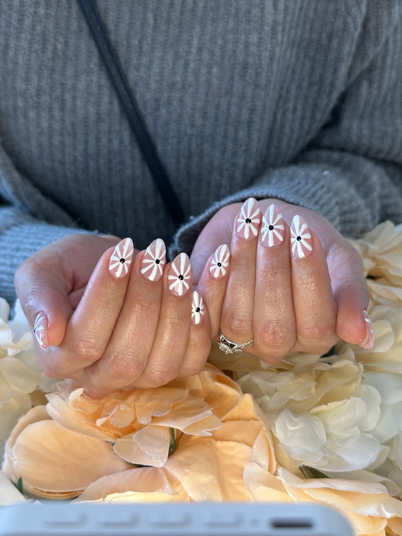 Gel-X nail design by Ibiza Nails & beauty in Los Angeles
