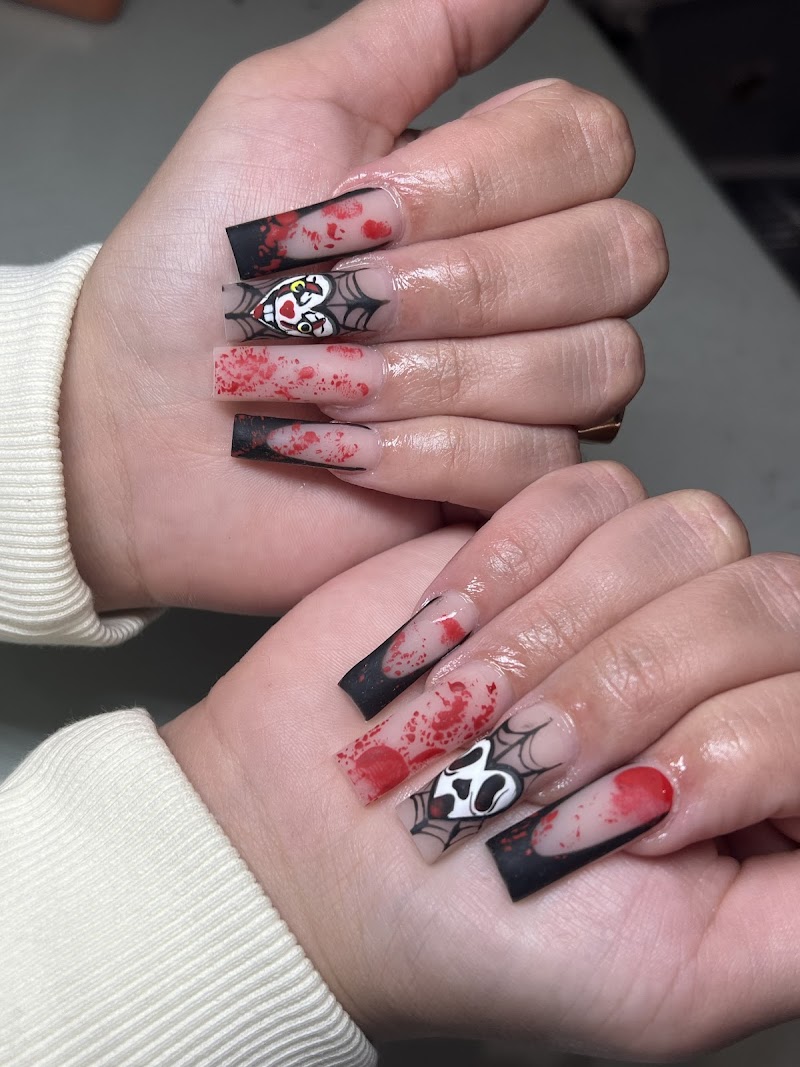 Y2K Nails nail design by SLAYDbyKae’s Studio in New York