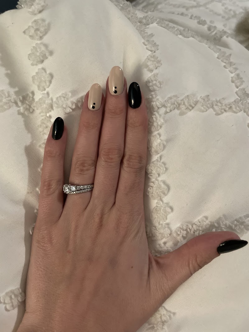 Nail Art at Backstage Nail & SPA in Chicago