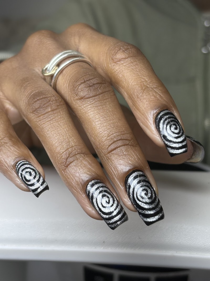 Gel-X nail design by L Artistry Nail Studio in New York