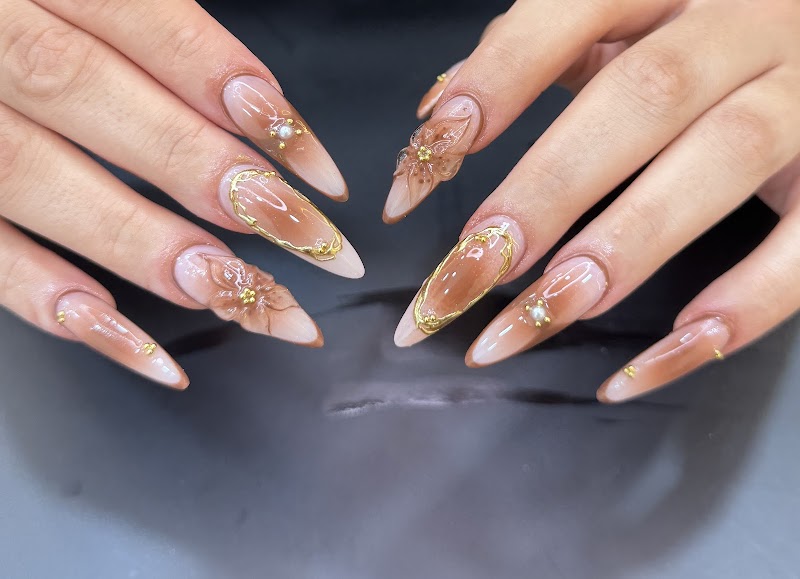 Nail Art at Luxe Nail SPA in London