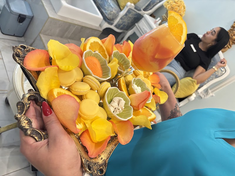 3D Nails nail design by Le Chalan Nail Spa in New York