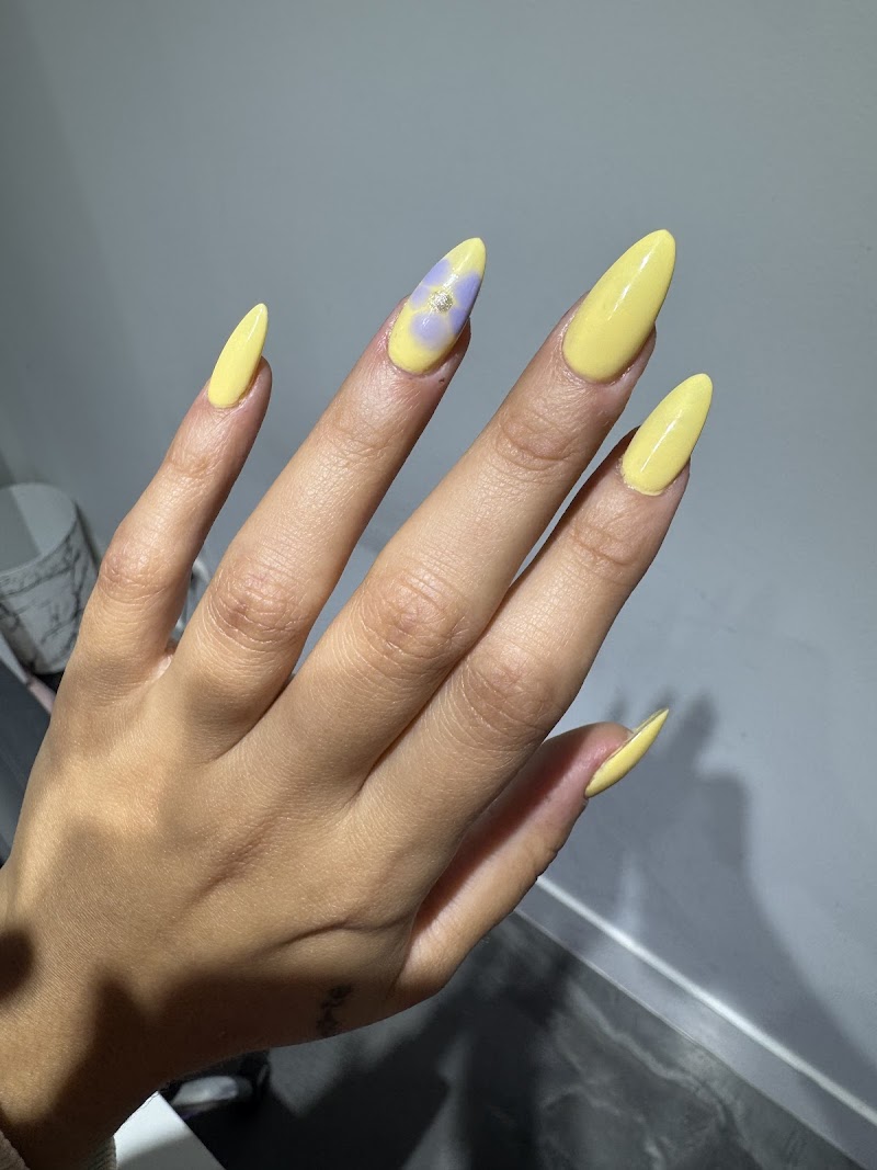 Spring Nails nail design by Miami Nails By Ary in Miami