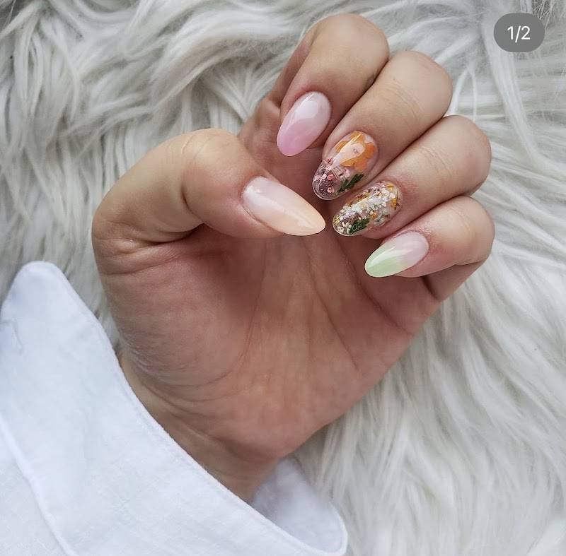Gel-X nail design by How You Nail It Studio in Los Angeles