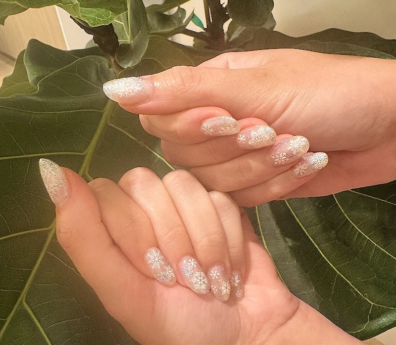 Winter Nails nail design by Sugarcoat Beauty Miami in Miami