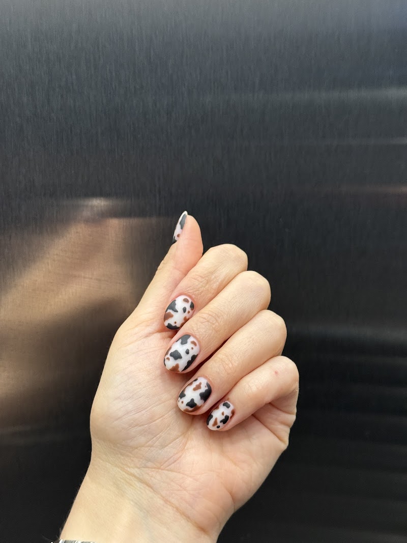 Stiletto Nails nail design by Nail Point
