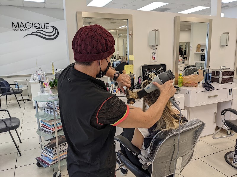 Nail Salon at Wonderlong Magique Salon - Aventura in Miami