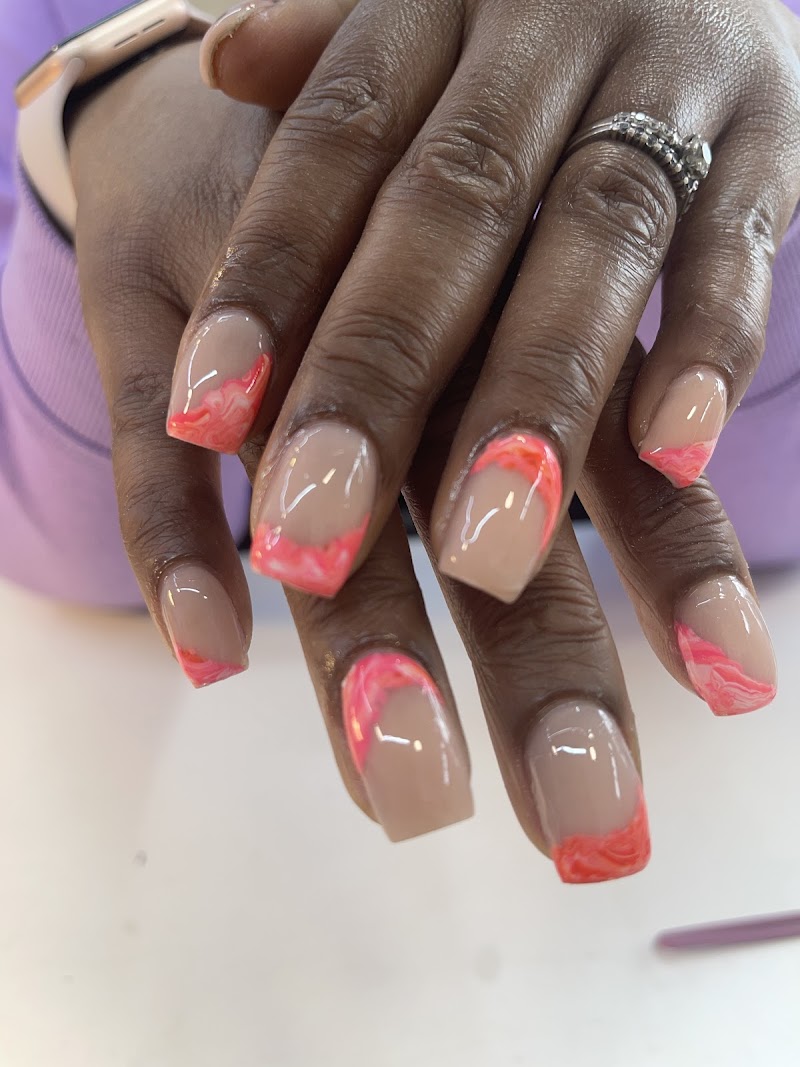 BIAB nail design by Flutter Me Nails BiAB in London