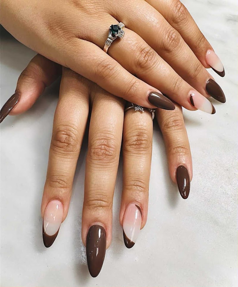 Red Nails nail design by Mike Nail Boutique