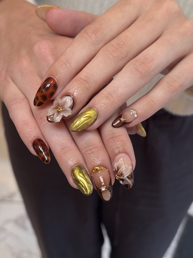 Spring Nails nail design by The Loce Nails Garden - Covent Garden in London