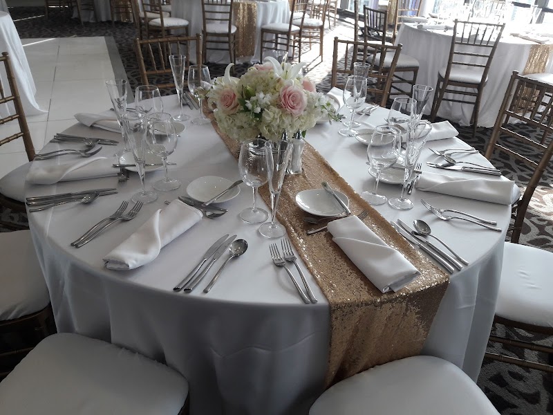 Nail Salon at SPA Di LA Fronza in Chicago