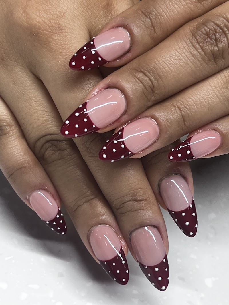 Spring Nails nail design by Le•Nail Studio in Los Angeles