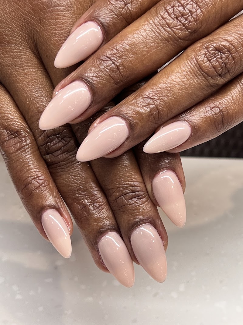 Spring Nails nail design by Le•Nail Studio in Los Angeles