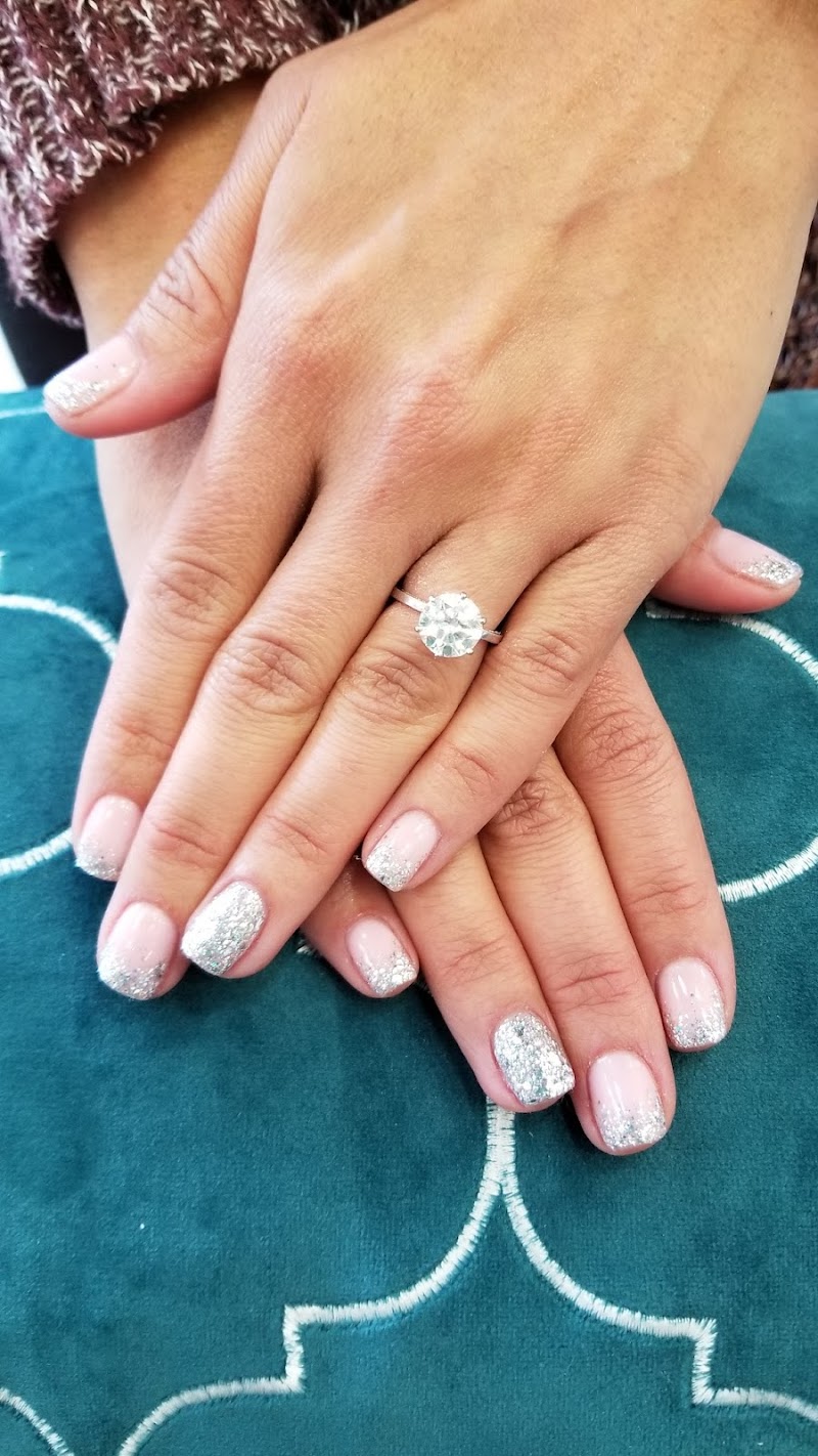 Easter Nails nail design by Happy Nails and Spa in Los Angeles