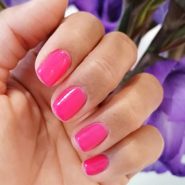 Chrome Nails nail design by Polished Dulwich in London