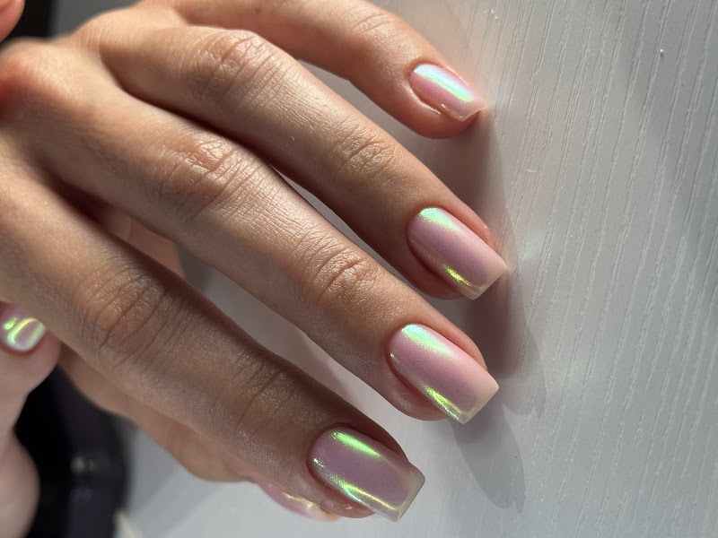 Stiletto Nails nail design by Miami Nail Artist in Miami