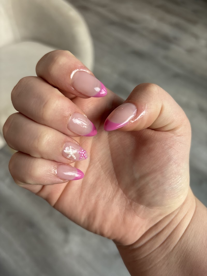 Party Nails nail design by 7AM Nail Care (Lincoln Park) in Chicago