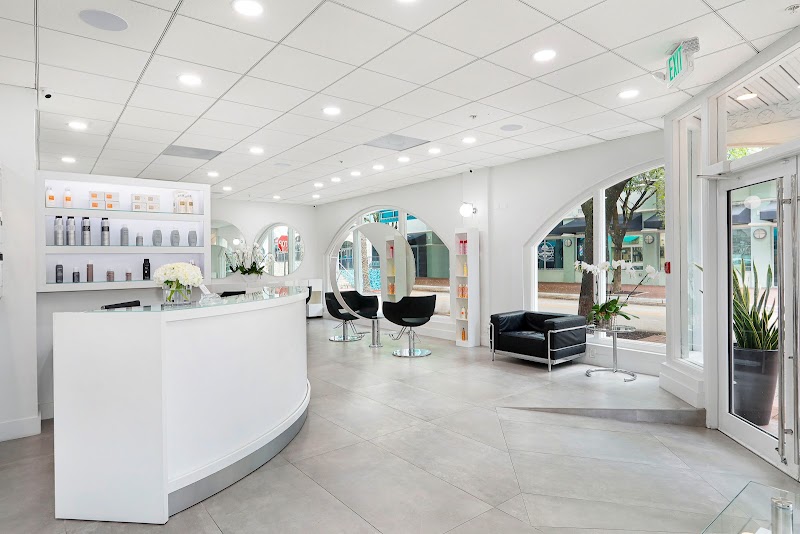 Gel-X nail design by ELA Salon in Miami