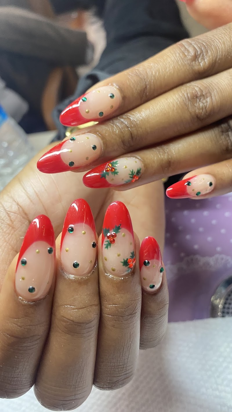 Easter Nails nail design by Sparkling Snail Nail Salon in New York