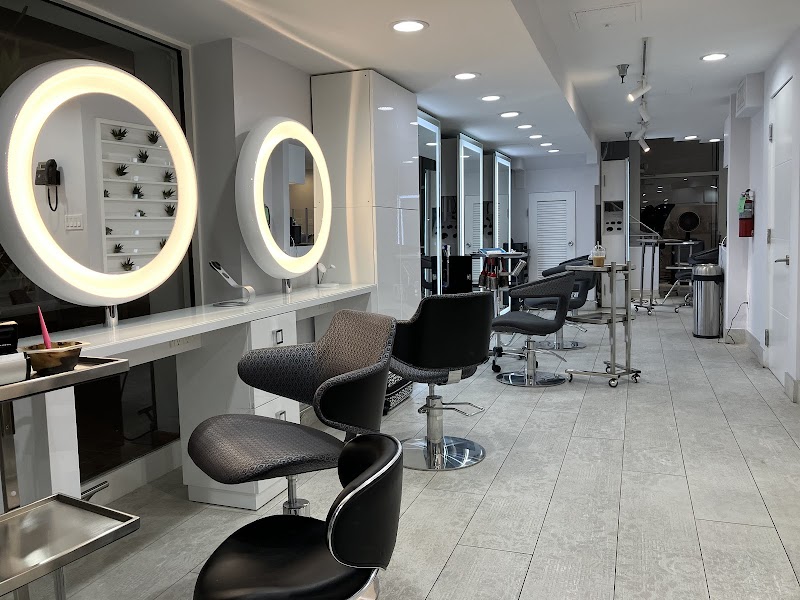 Nail Salon at Ugo Di Roma Salon & Day SPA in Miami