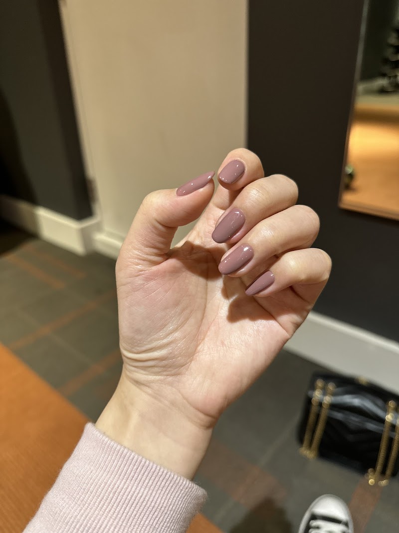 Almond Shape at Status Russian Nail Salon in Miami