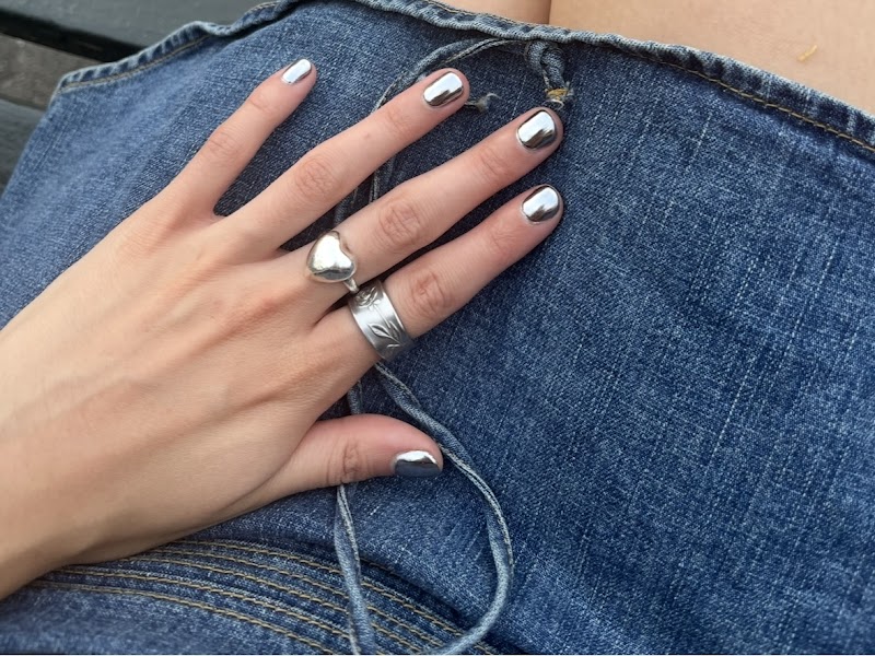 Dark Nails nail design by Accent Nails in New York