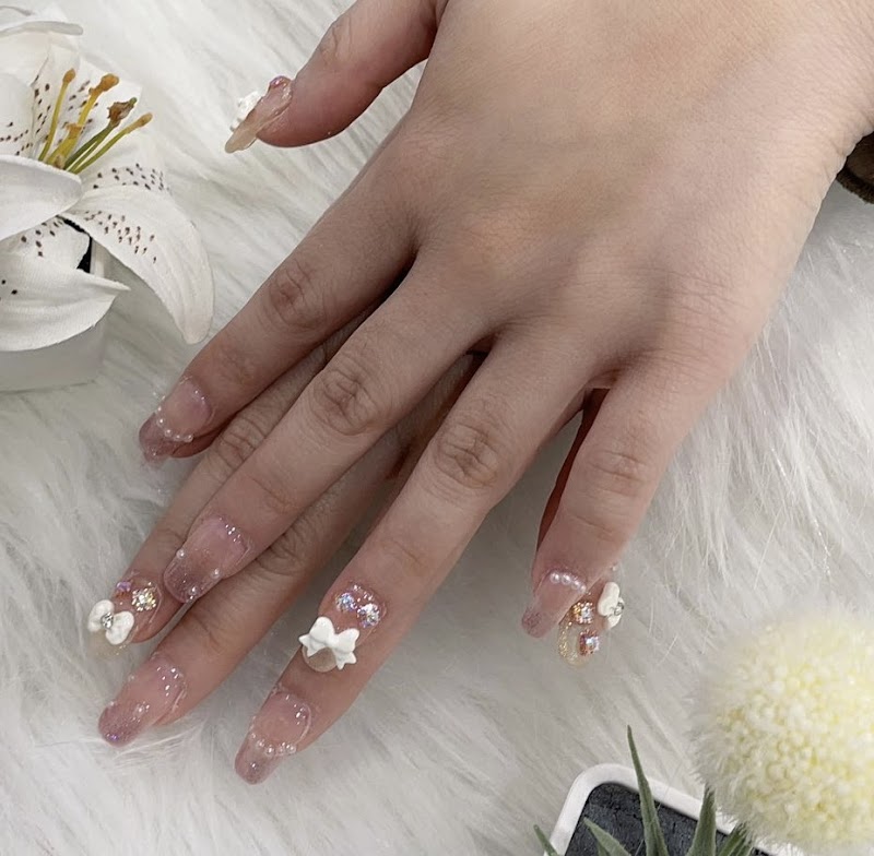 Nail Art at Vivid Nail Salon in New York