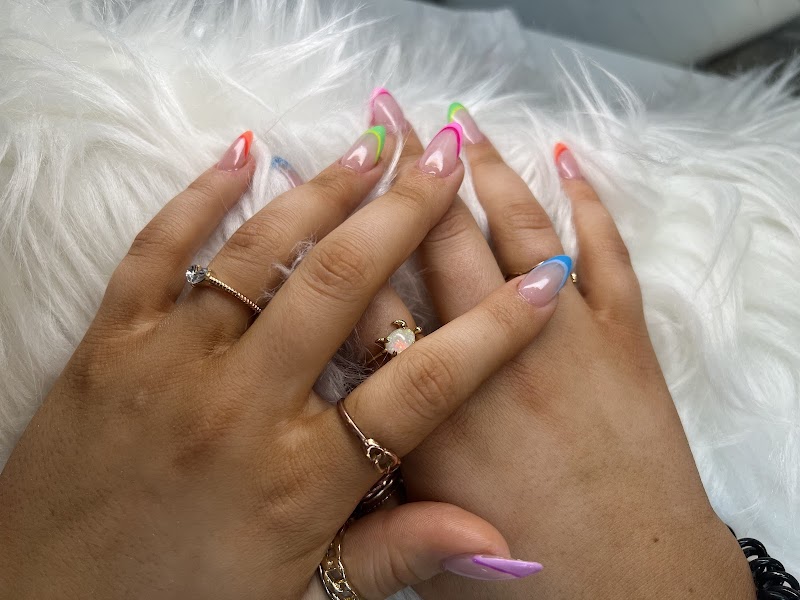 Maximalist Nails nail design by The Art Hair Salon and Nails SPA in Miami