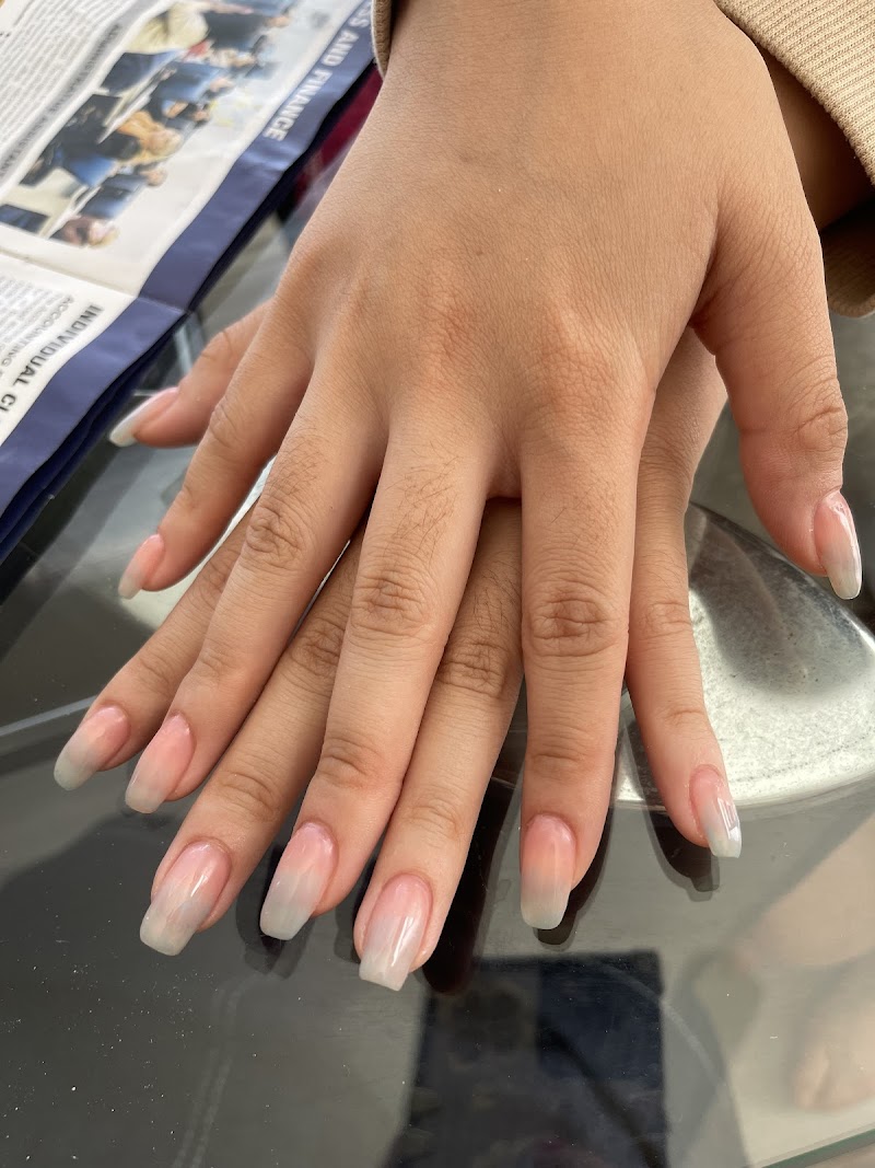 Ombré at Jl Nails & SPA in Los Angeles