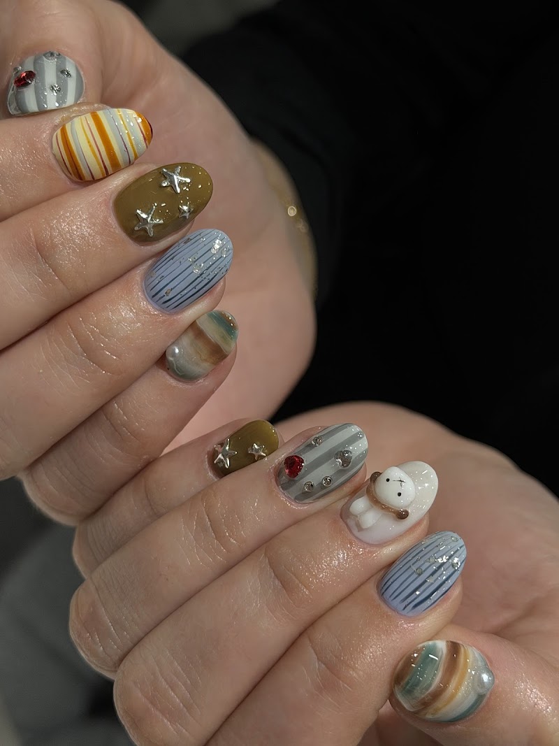 Boho Nails nail design by E Nails Studio in New York