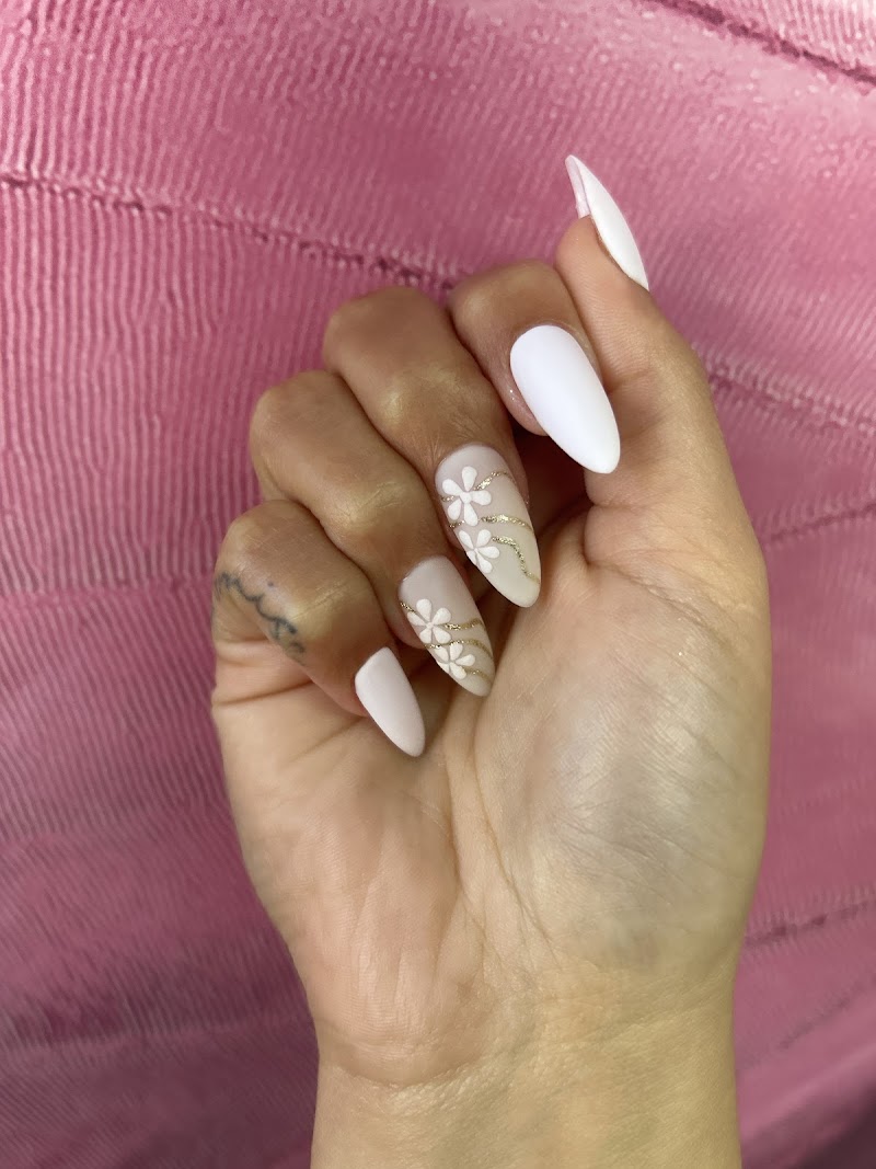 Spring Nails nail design by Sury Nail Art in Miami