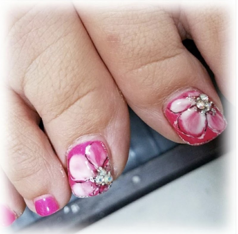 3D Nails nail design by Tina Nail in Los Angeles